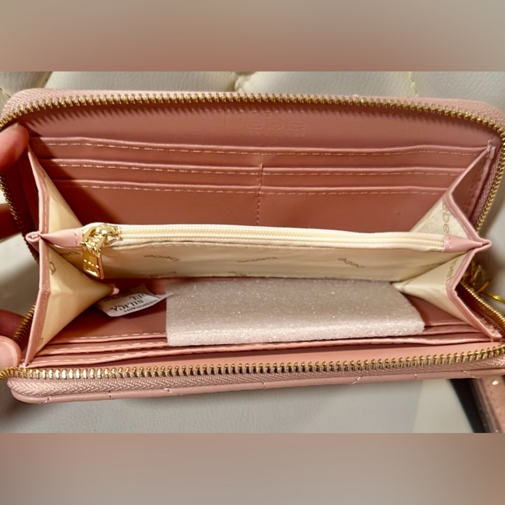 Bebe Wristlet NWT - Picture 4 of 6
